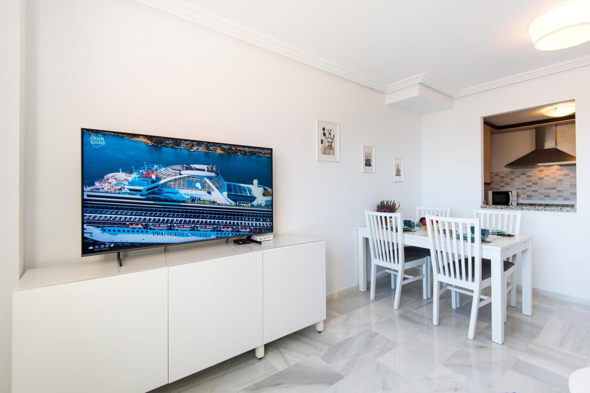 Sea View And 350M To The Beach Torremolinos Buitenkant foto